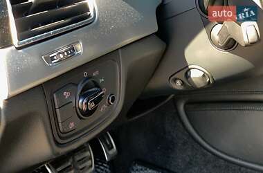 Седан Audi S8 2013 в 