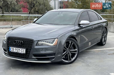 Седан Audi S8 2012 в Киеве