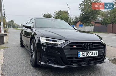 Седан Audi S8 2020 в 