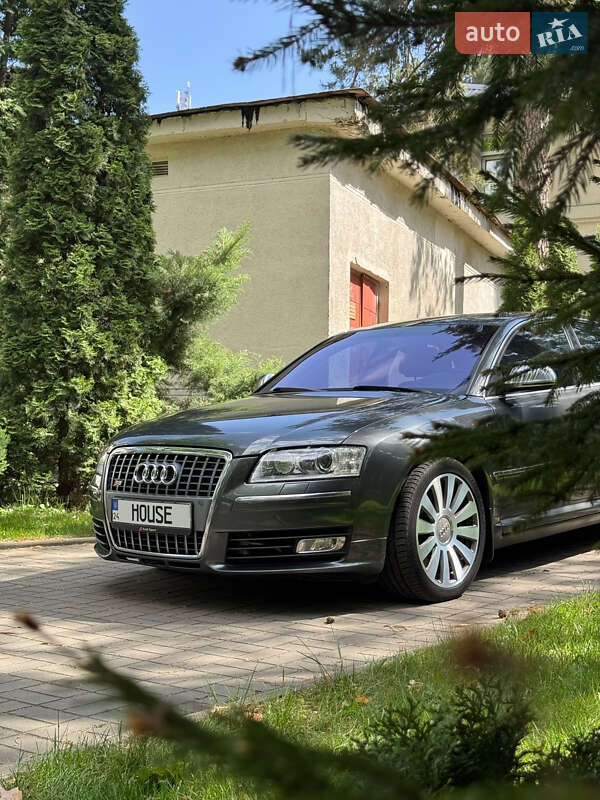 Седан Audi S8 2008 в Черкассах