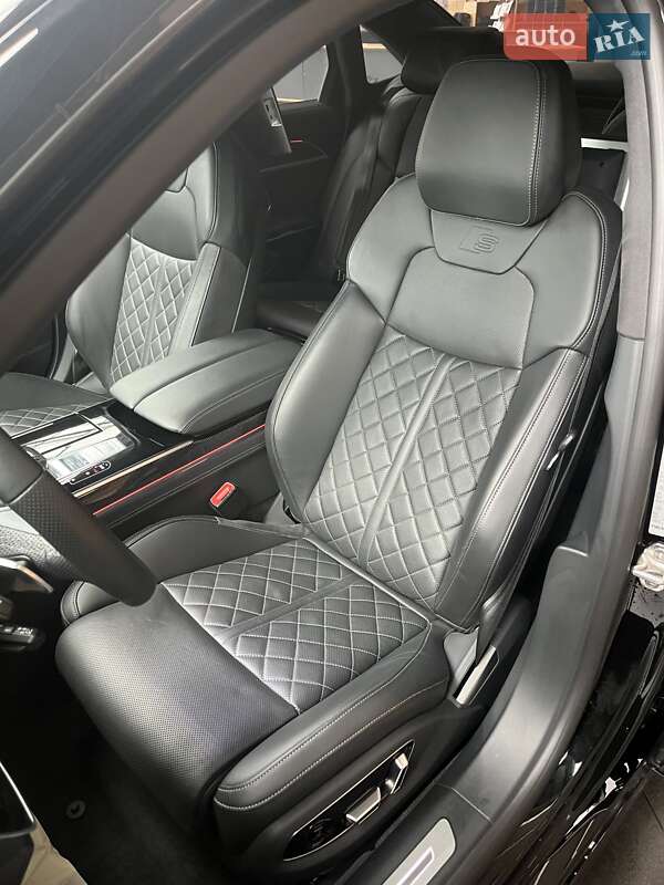 Седан Audi S8 2022 в Днепре фото 29 Седан Audi S8 2022 в Днепре