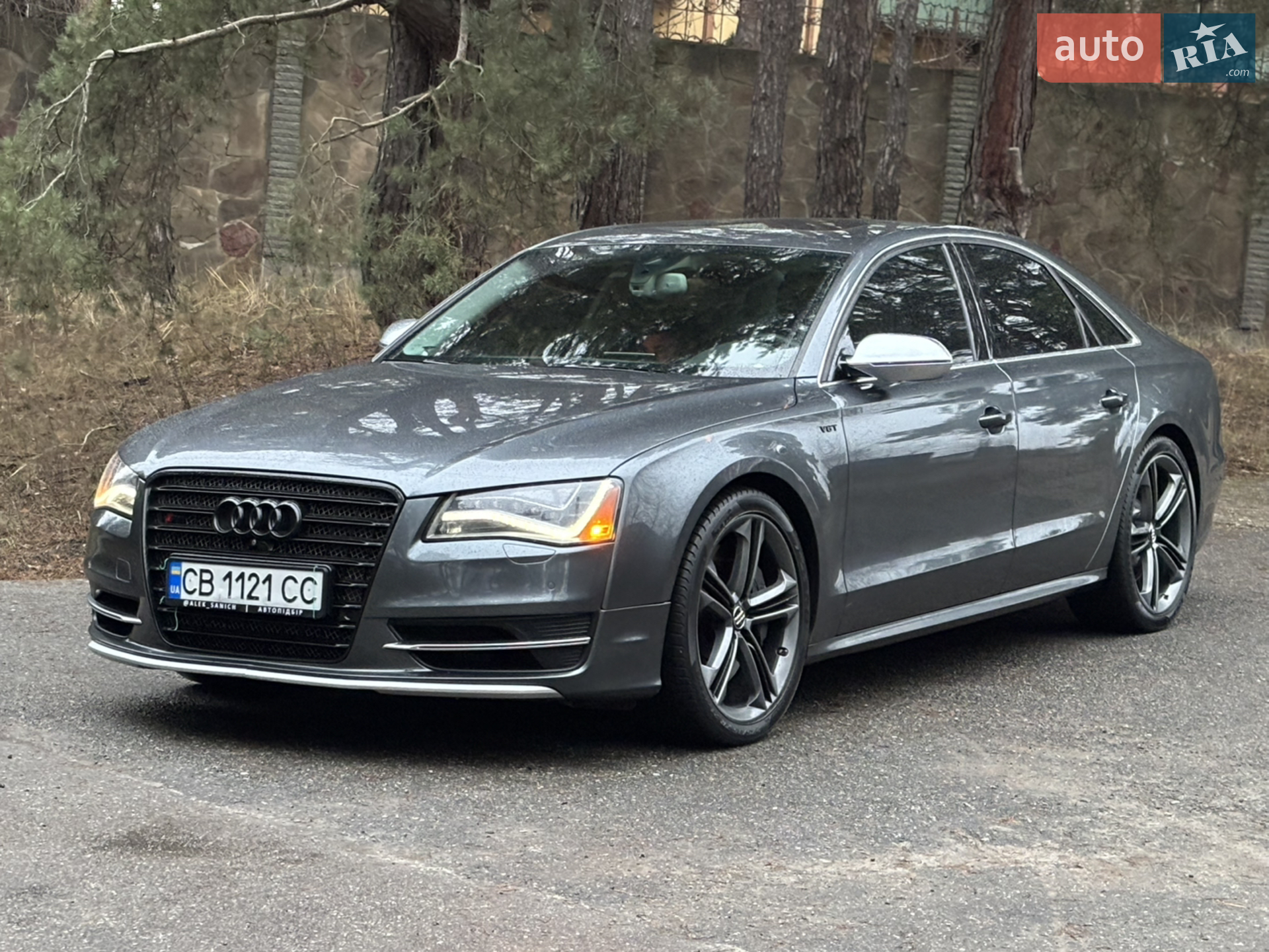 Audi S8 2012 р.в