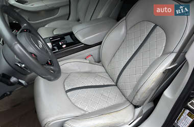 Седан Audi S8 2012 в Киеве