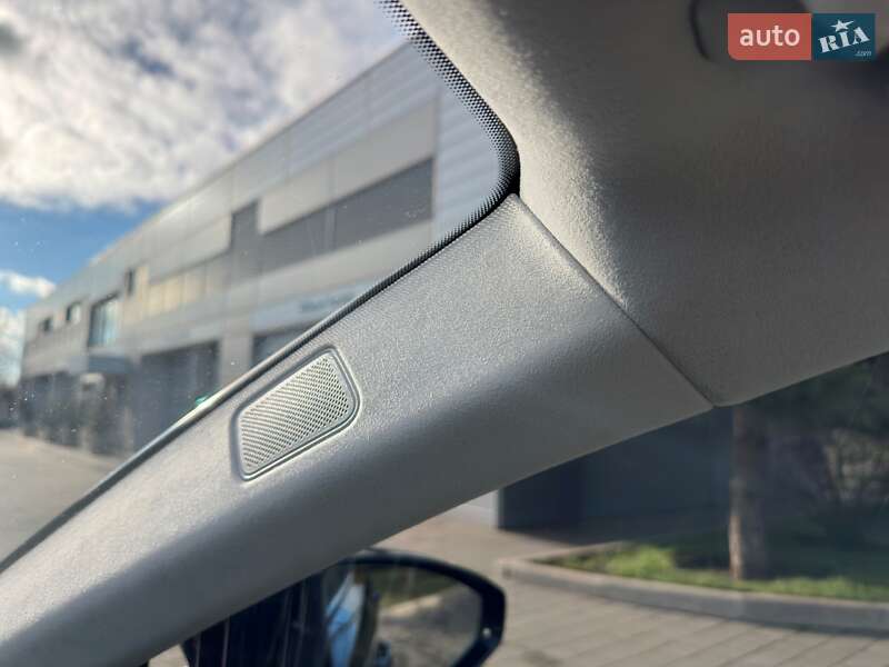 Седан Audi S8 2025 в Кривом Роге