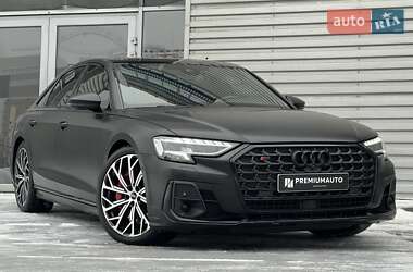 Седан Audi S8 2022 в Киеве