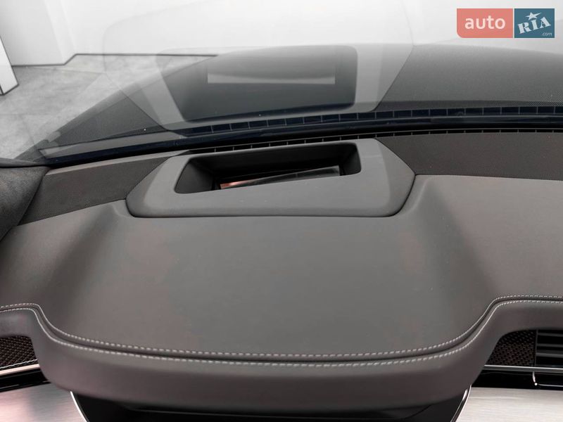 Седан Audi S8 2025 в Києві