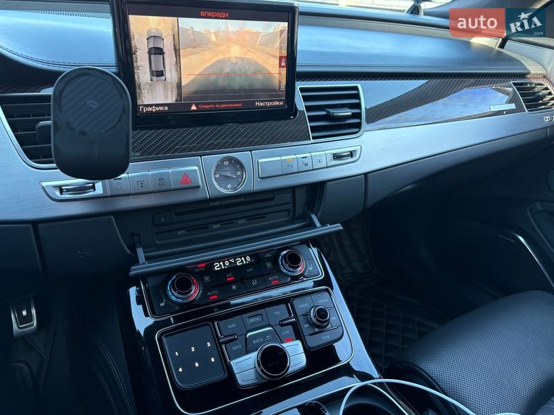 Седан Audi S8 2017 в Киеве
