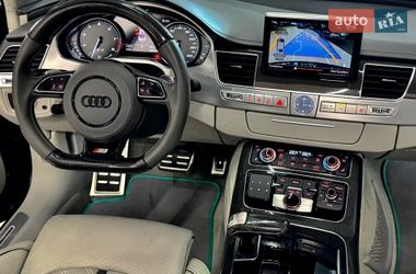 Седан Audi S8 2016 в Николаеве