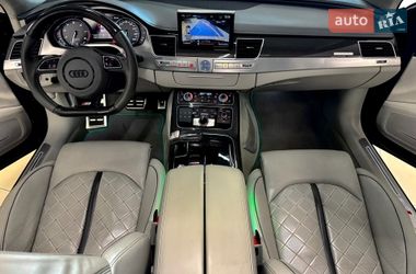 Седан Audi S8 2016 в Николаеве