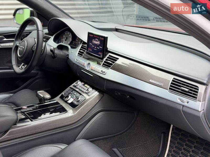 Седан Audi S8 2014 в Киеве фото 19 Седан Audi S8 2014 в Киеве
