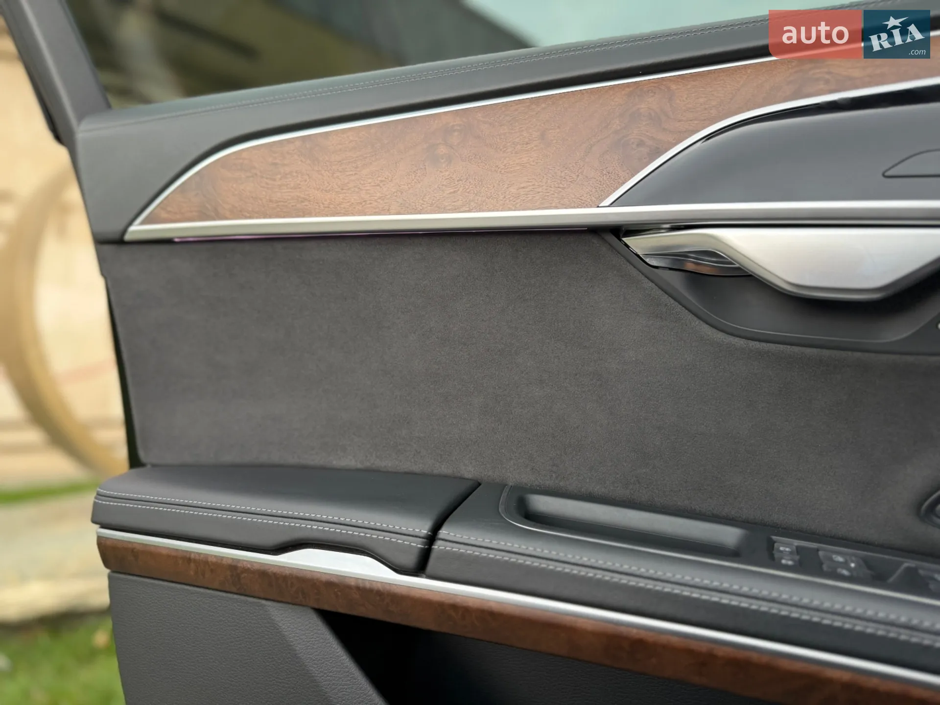 2022 Audi S8 - мініатюра 31