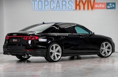 Седан Audi S8 2025 в Киеве