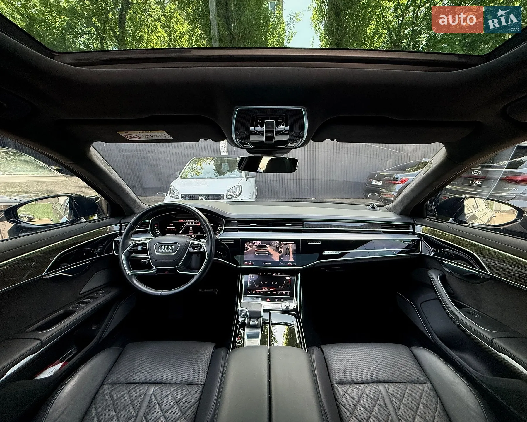 2021 Audi S8 - мініатюра 33