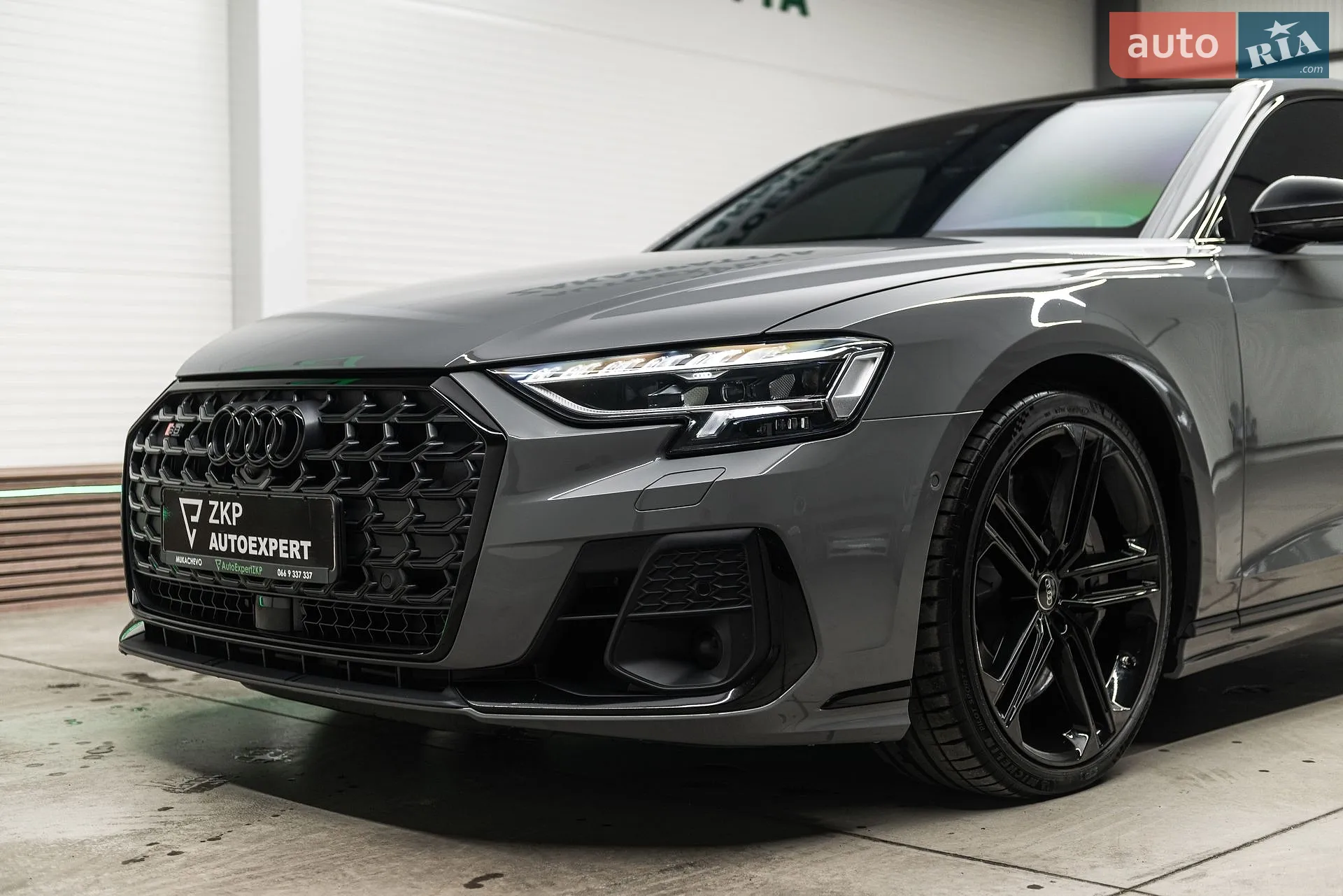 2023 Audi S8 - мініатюра 9