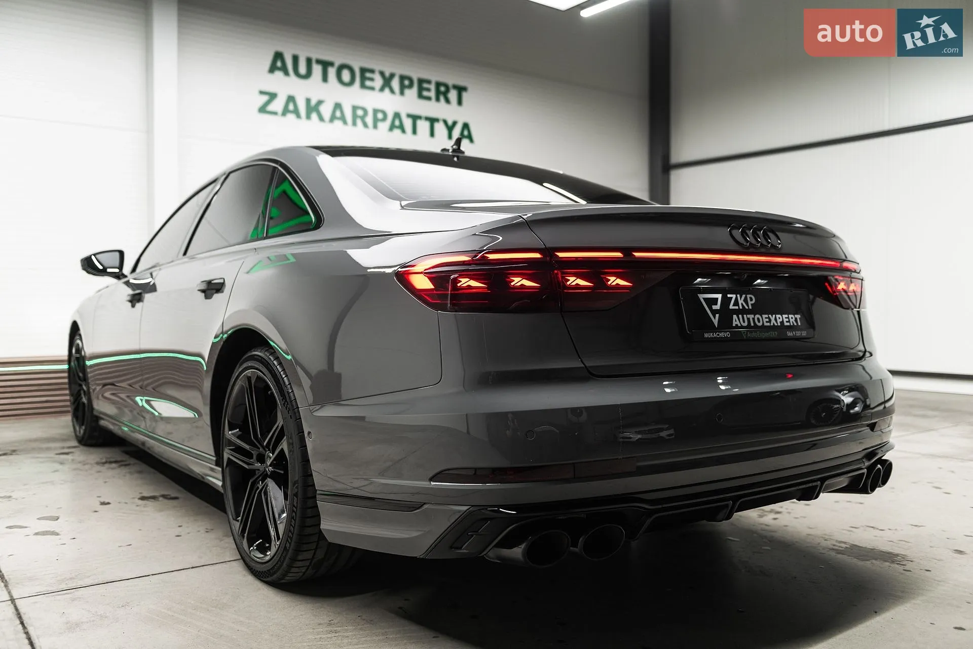 2023 Audi S8 - мініатюра 13