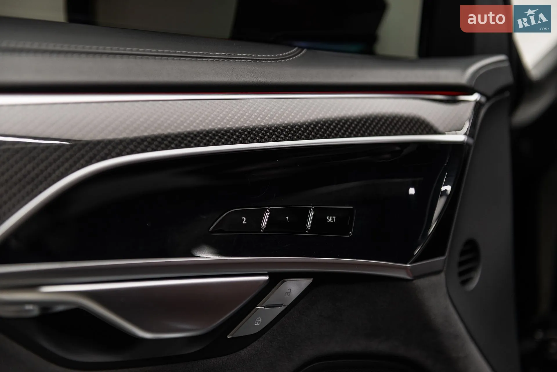 2023 Audi S8 - мініатюра 30