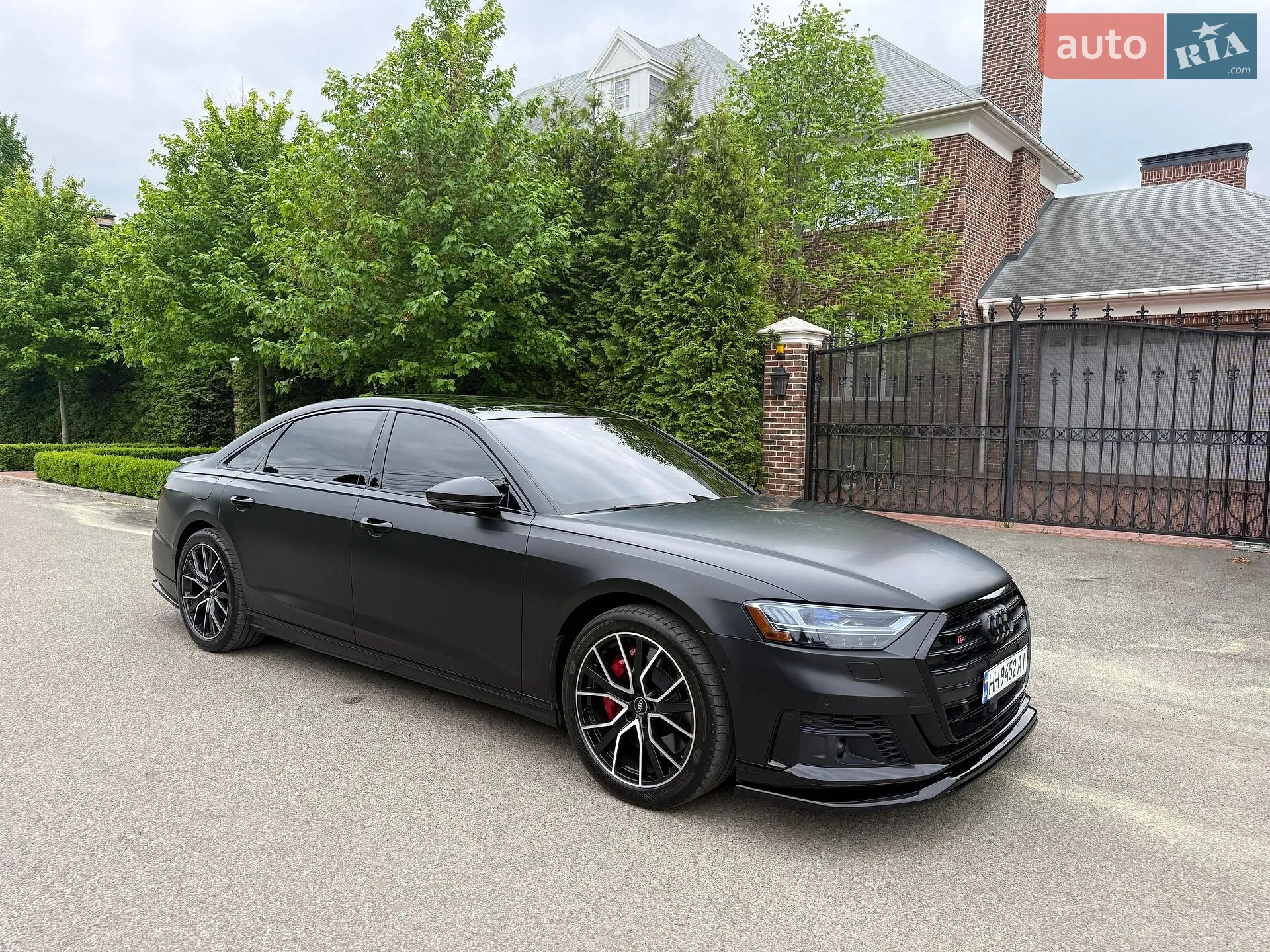 2020 Audi S8 - мініатюра 102
