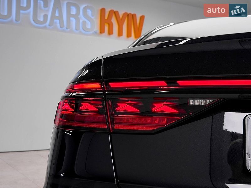 Седан Audi S8 2026 в Киеве фото 19 Седан Audi S8 2026 в Киеве