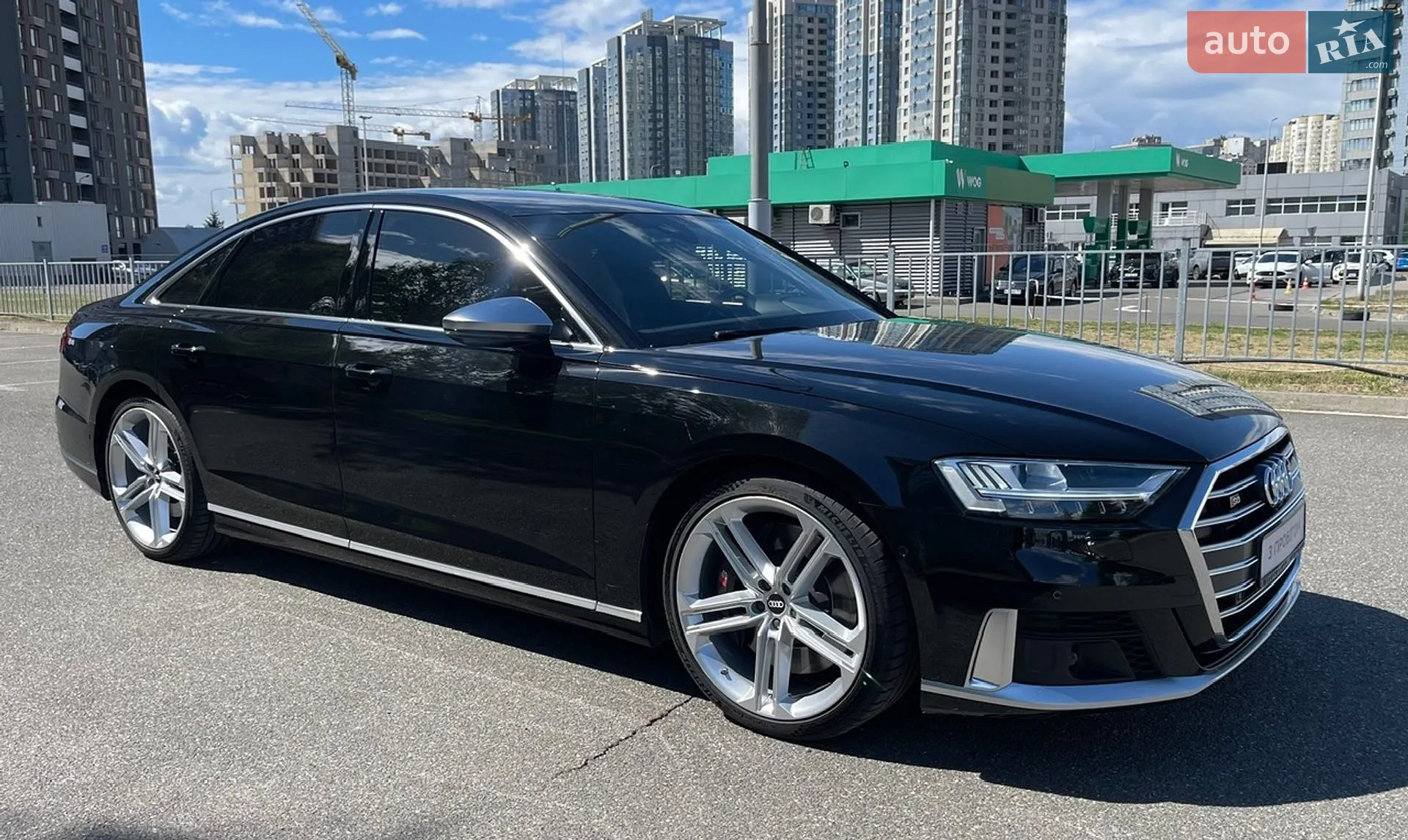 2021 Audi S8 - мініатюра 91