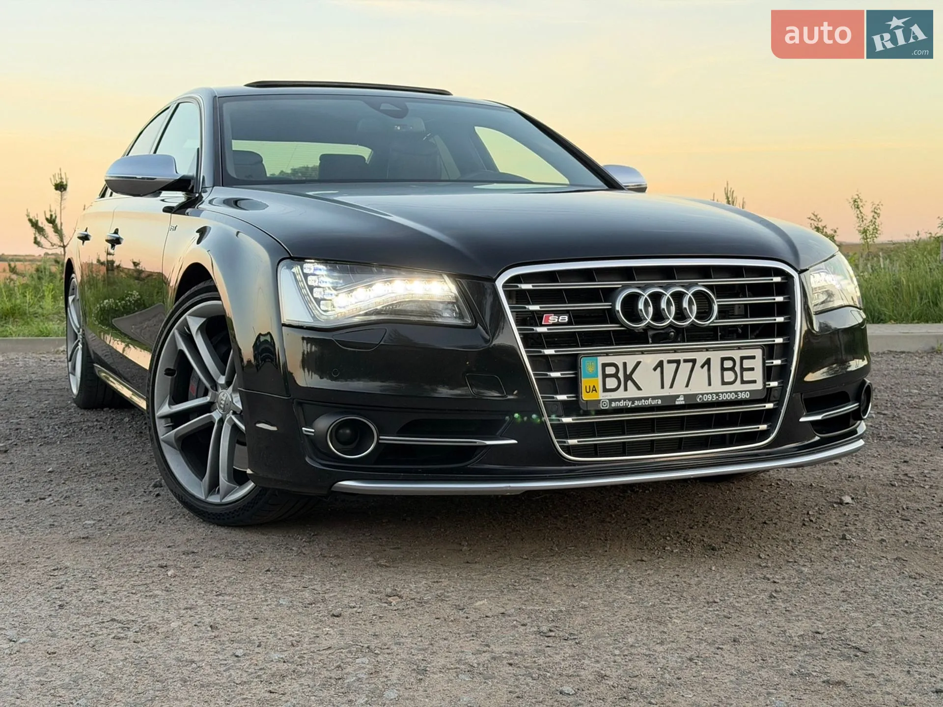 2013 Audi S8 - мініатюра 75