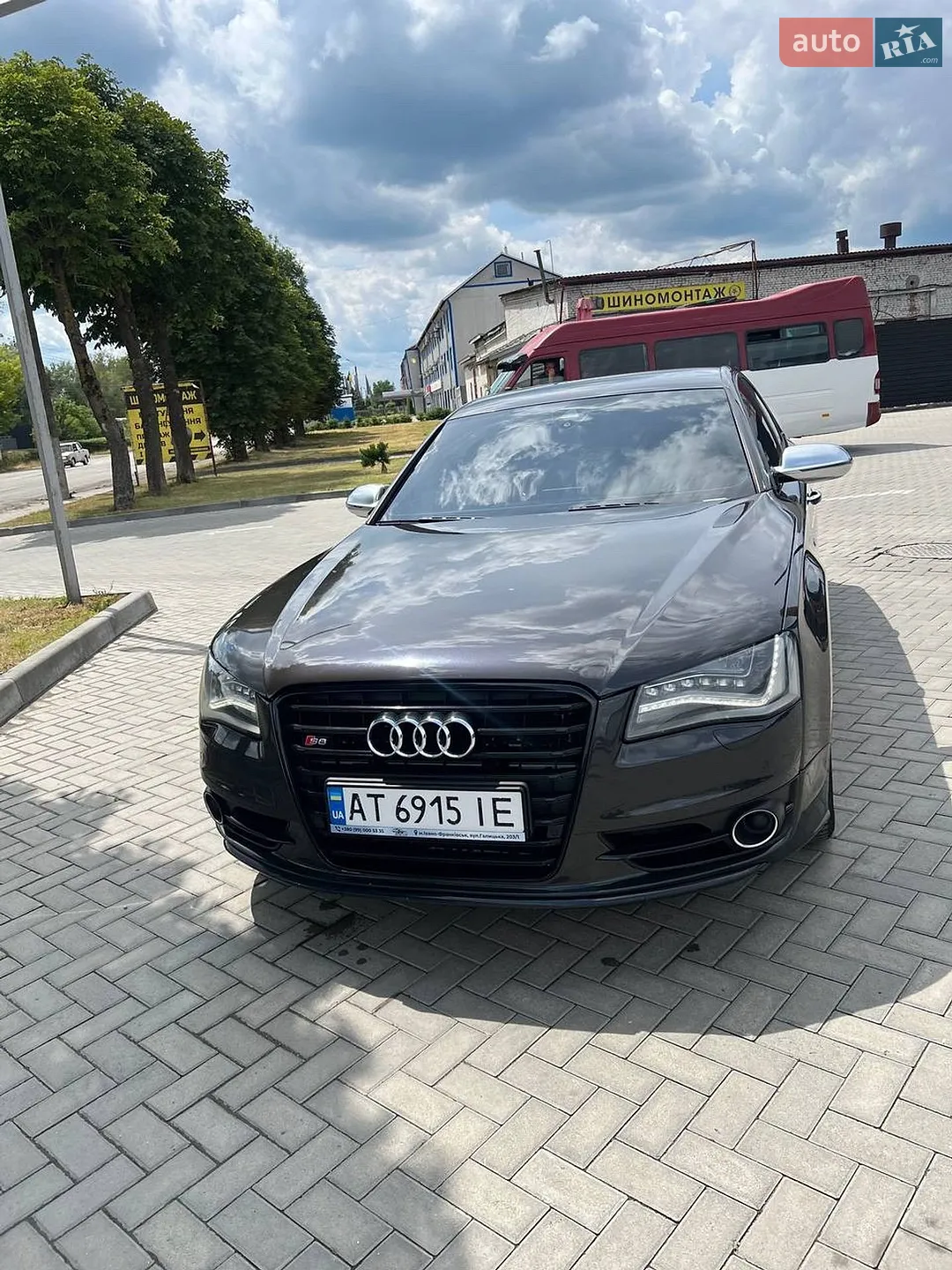 2013 Audi S8 - мініатюра 3