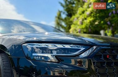 Седан Audi S8 2024 в Львове
