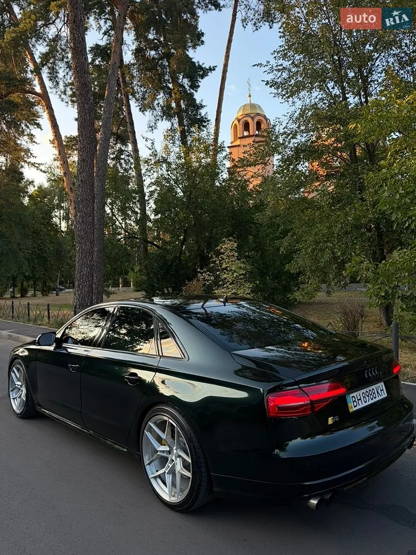 2014 Audi S8 - мініатюра 6