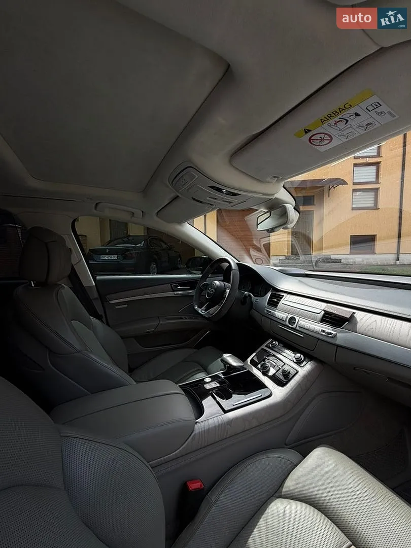 2015 Audi S8 - мініатюра 10
