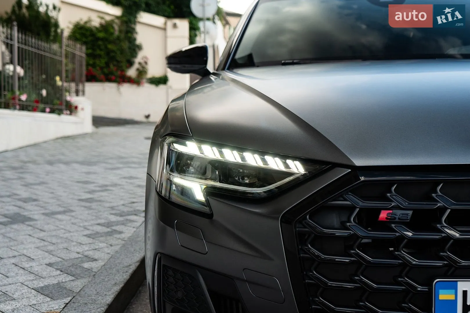 2023 Audi S8 - мініатюра 7