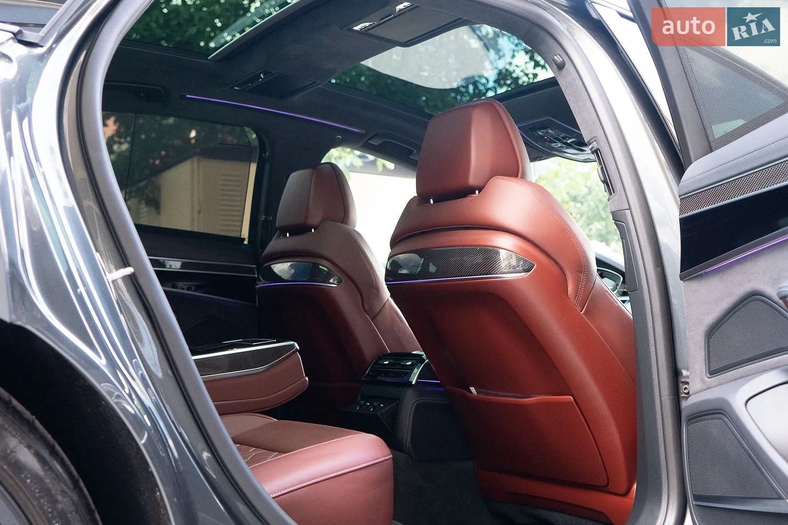 2023 Audi S8 - мініатюра 71