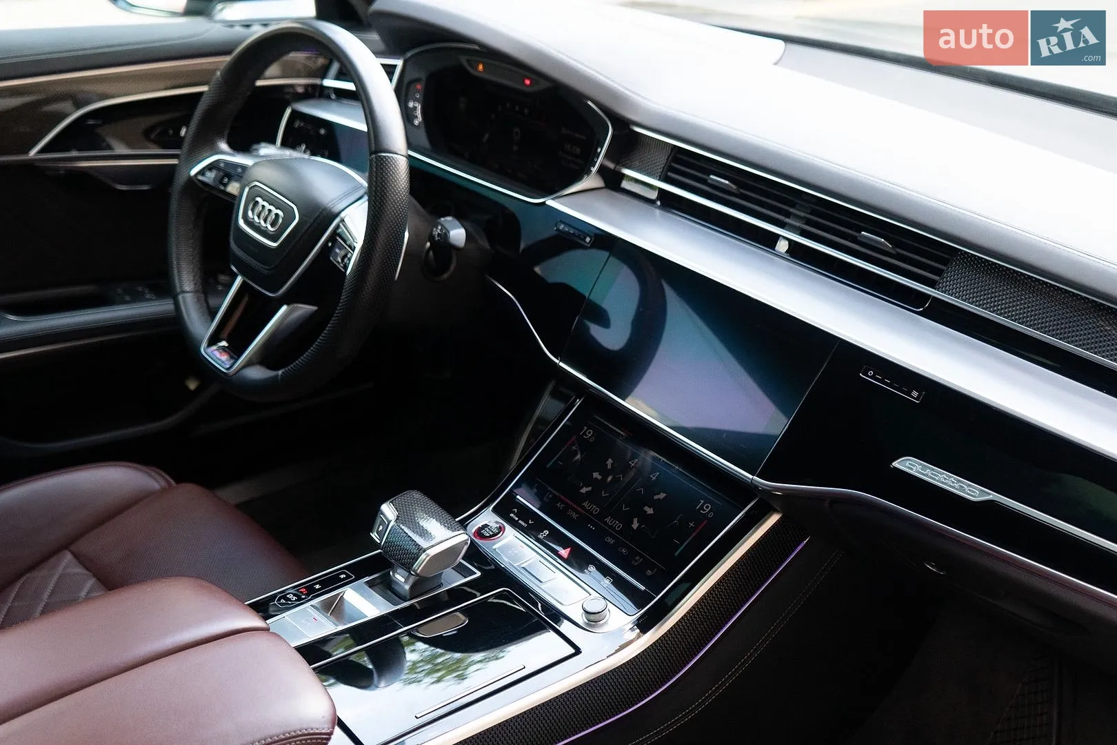 2023 Audi S8 - мініатюра 41