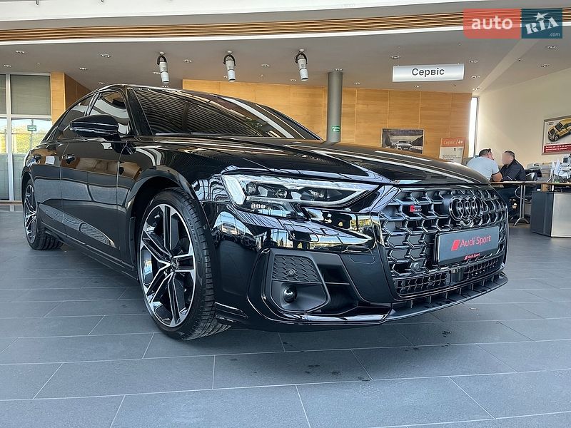 Седан Audi S8 2026 в Дніпрі