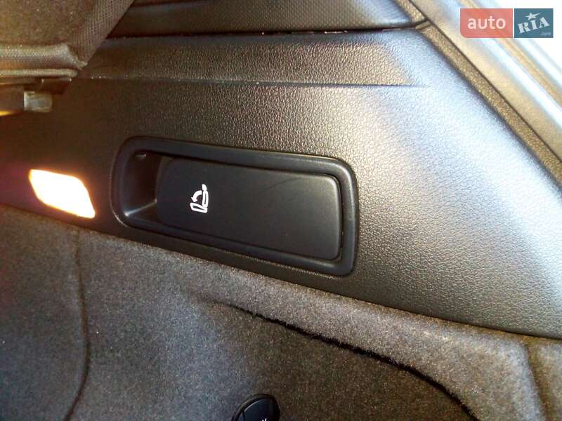 Внедорожник / Кроссовер Audi SQ5 2015 в Львове