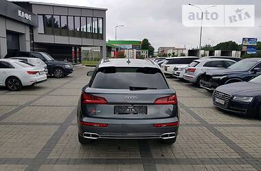 Внедорожник / Кроссовер Audi SQ5 2017 в Львове