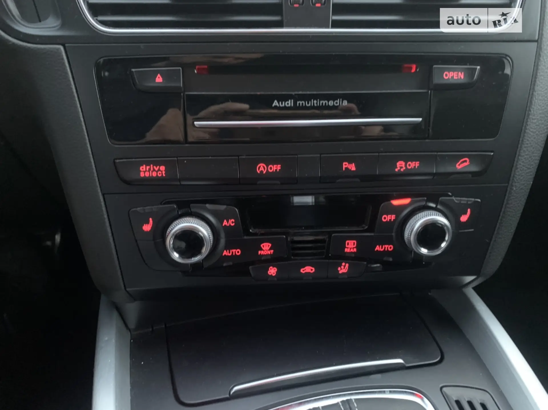 2016 Audi SQ5 - мініатюра 23