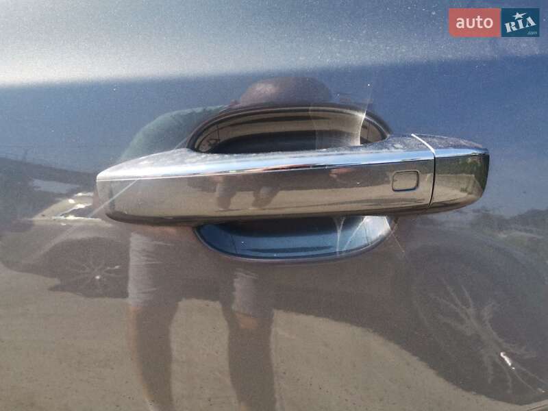 Внедорожник / Кроссовер Audi SQ5 2015 в Львове