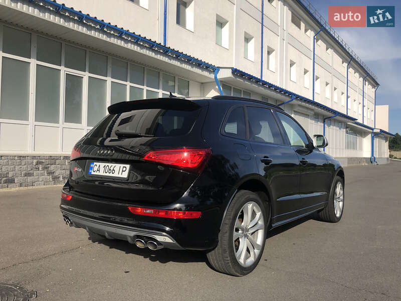 Внедорожник / Кроссовер Audi SQ5 2014 в Умани