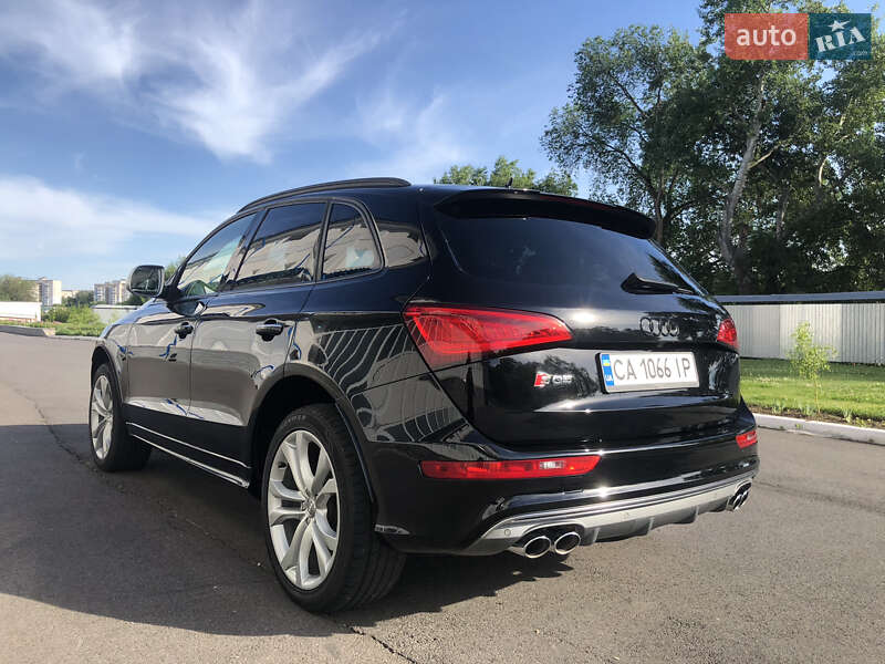 Внедорожник / Кроссовер Audi SQ5 2014 в Умани
