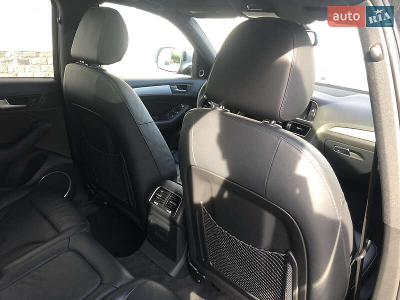 Внедорожник / Кроссовер Audi SQ5 2014 в Умани