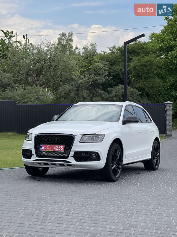 Внедорожник / Кроссовер Audi SQ5 2013 в Киеве