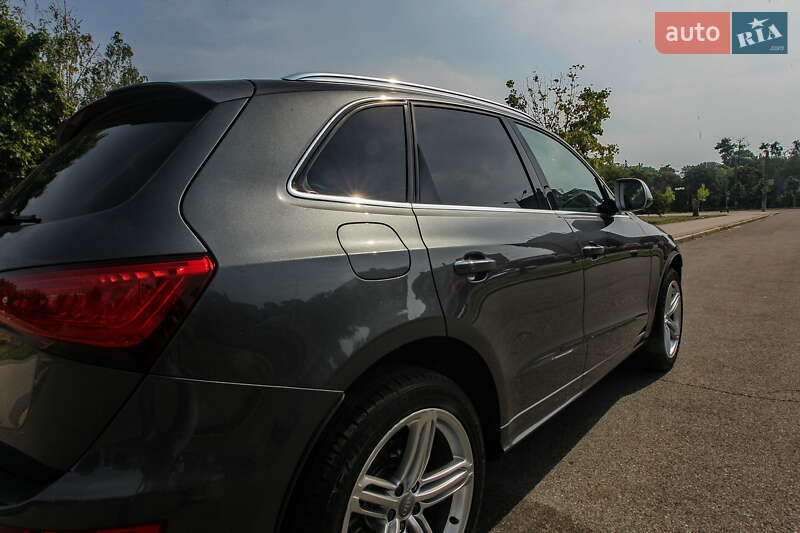 Внедорожник / Кроссовер Audi SQ5 2015 в Чернигове фото 12 Внедорожник / Кроссовер Audi SQ5 2015 в Чернигове