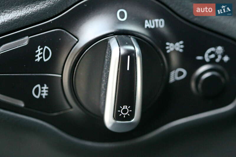 Внедорожник / Кроссовер Audi SQ5 2015 в Чернигове фото 39 Внедорожник / Кроссовер Audi SQ5 2015 в Чернигове