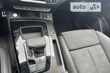Внедорожник / Кроссовер Audi SQ5 2022 в 