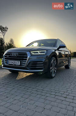 Внедорожник / Кроссовер Audi SQ5 2017 в 