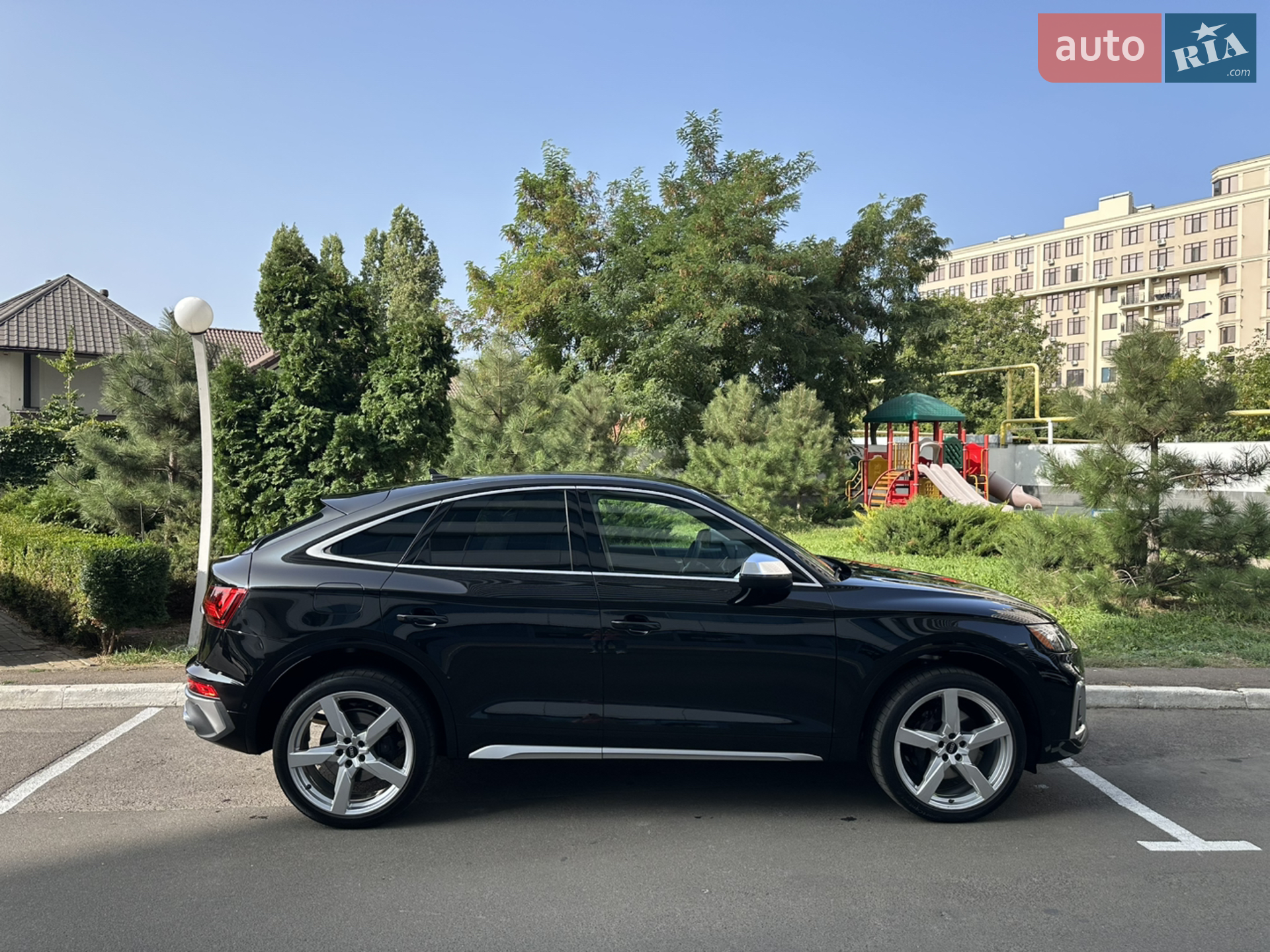 2022 Audi SQ5 - фото 1