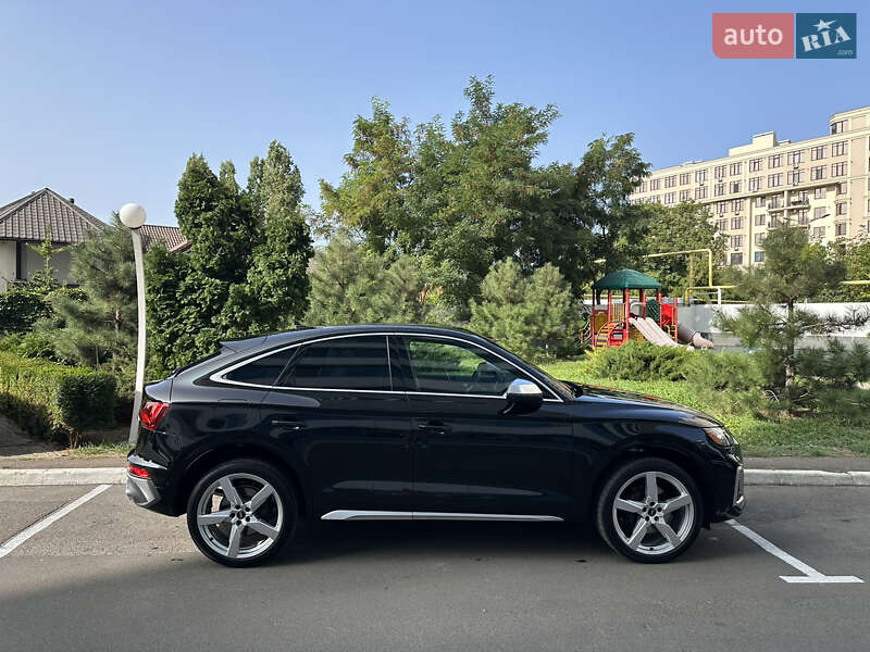 Audi SQ5 2022