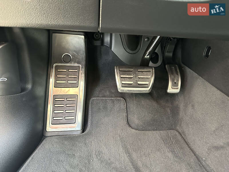 Внедорожник / Кроссовер Audi SQ5 2022 в Одессе