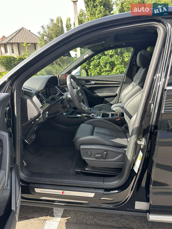 Внедорожник / Кроссовер Audi SQ5 2022 в Одессе