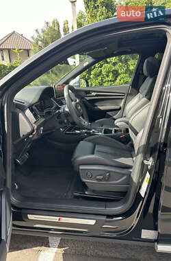 Внедорожник / Кроссовер Audi SQ5 2022 в 