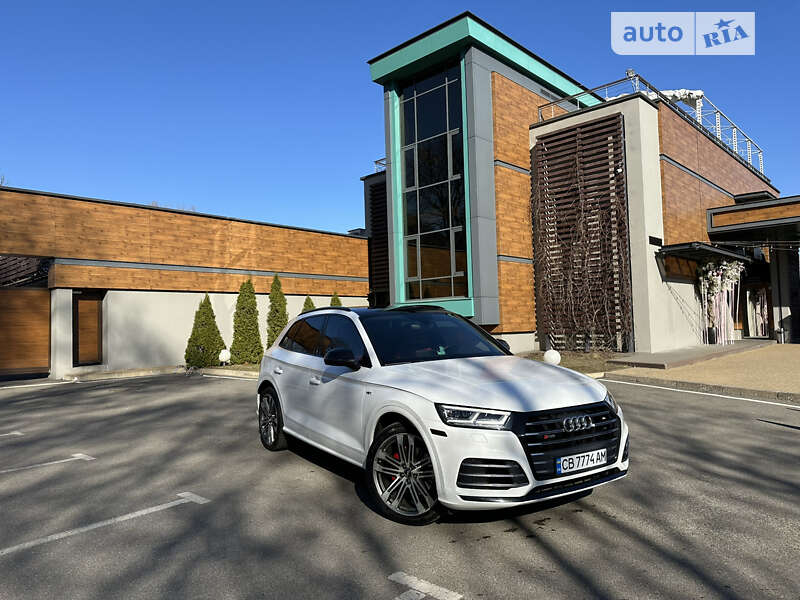 Позашляховик / Кросовер Audi SQ5 2018 в Чернігові